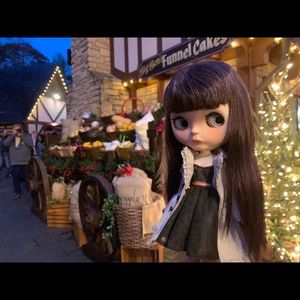 Meet your Posher, Rosalie